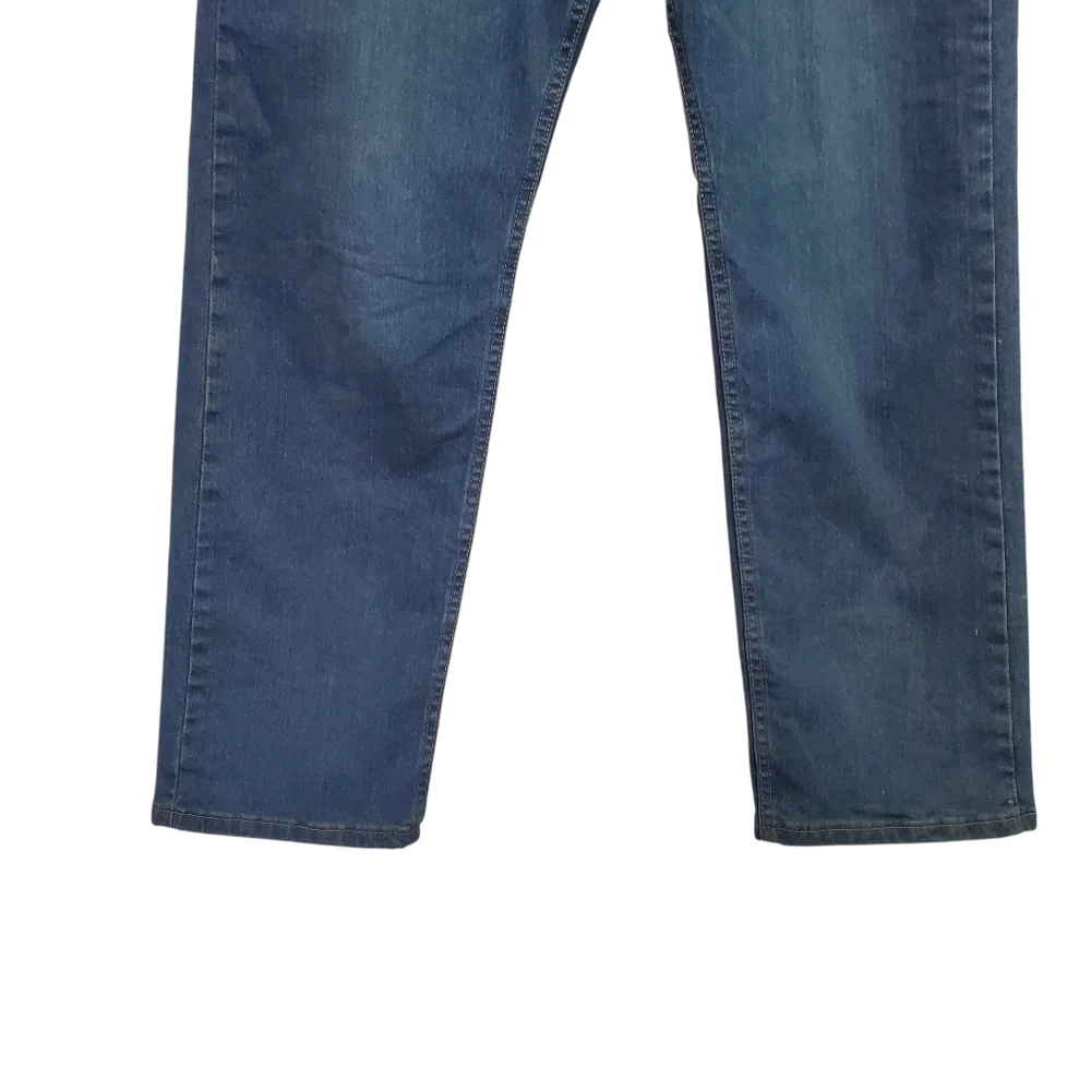 Wrangler Men's Blue Jeans Size 32 X 32